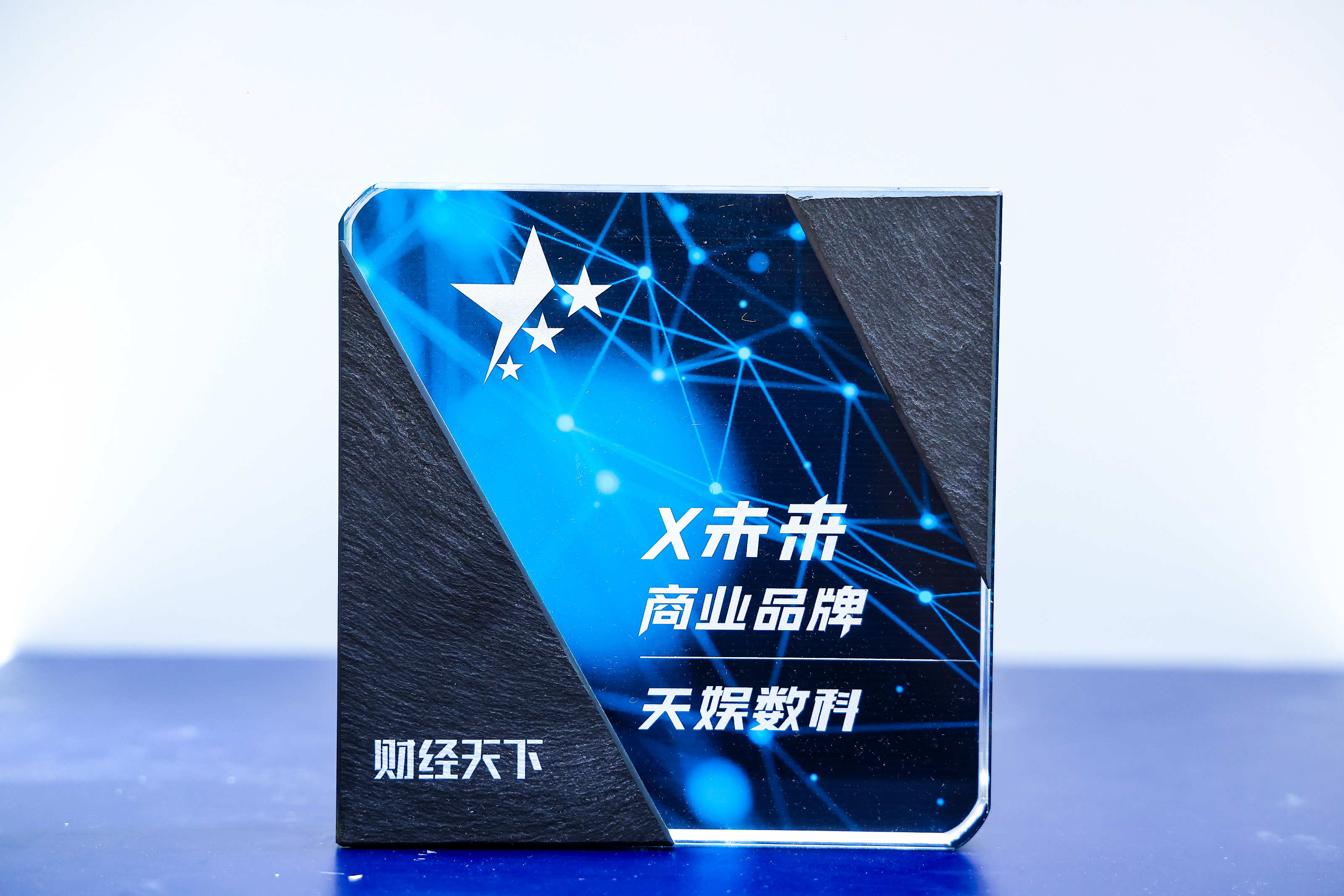 1758185972370860.jpg bf0a3c84fbbcb3e0e0d951a2870c4879.jpg